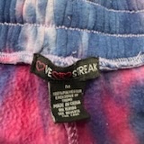 Kids Tie Dye Lounge Shorts Comfy Casual Cute Playwear - Picture 3 of 3